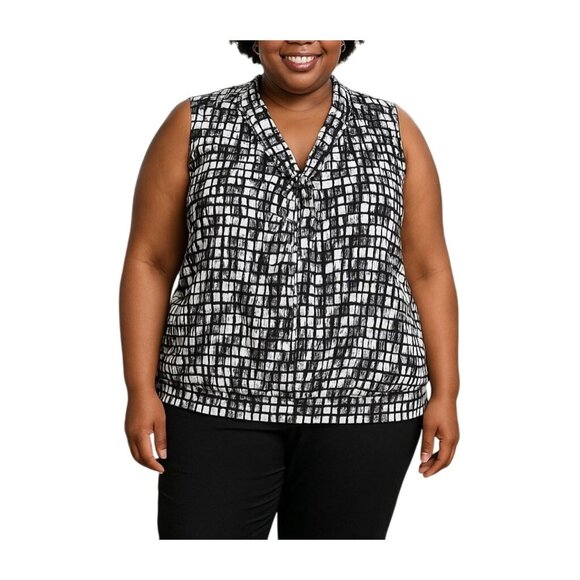 Dots Top Size 2X Black White Patterned Tie Neck Sleeveless Banded Hem - Picture 1 of 11
